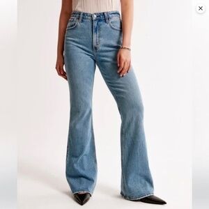 Abercrombie & Fitch Sz 29 Curve Love Vintage Flare High Rise Jeans
